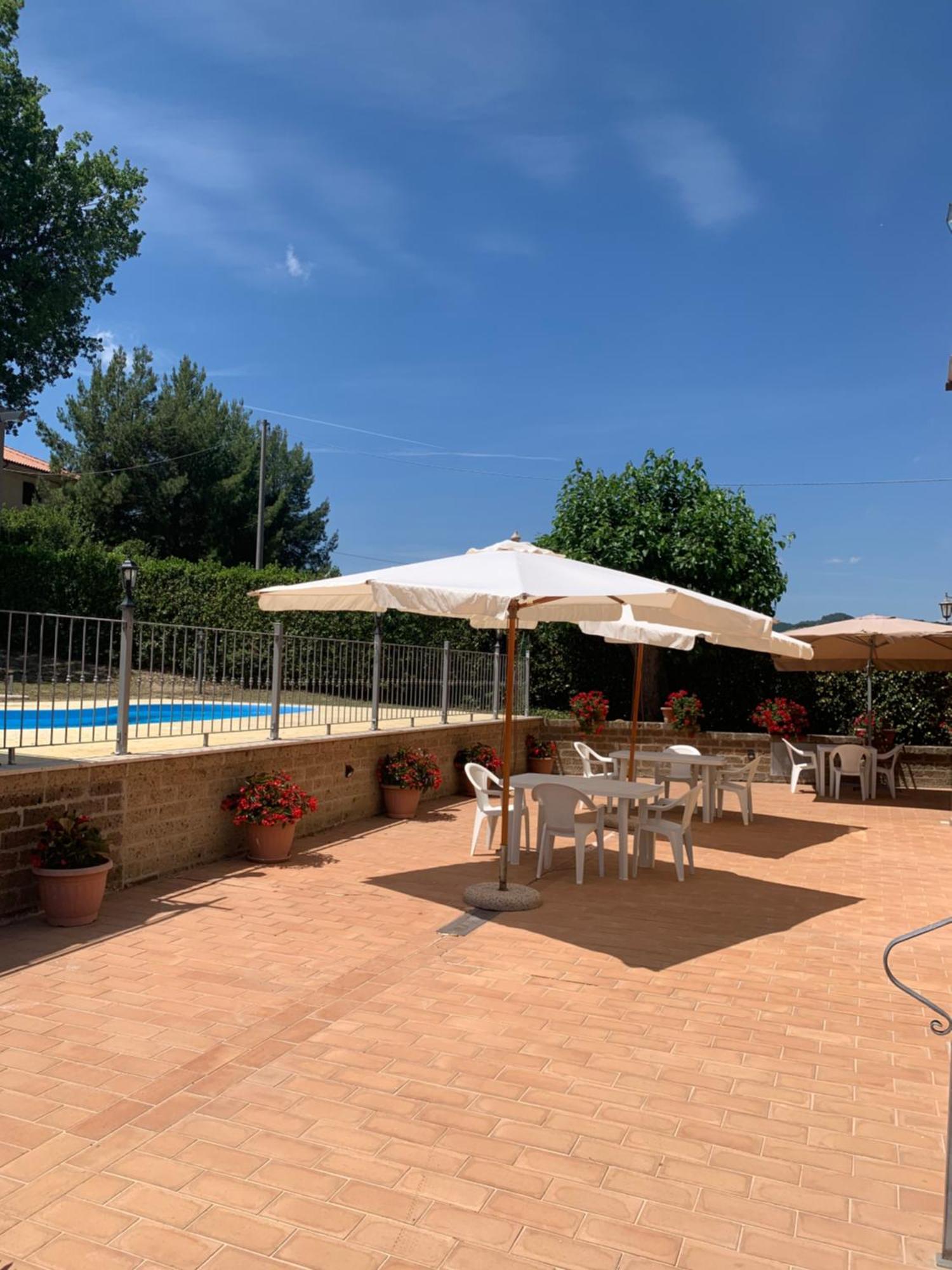 Agriturismo Cerquatonda Montalto delle Marche Екстериор снимка